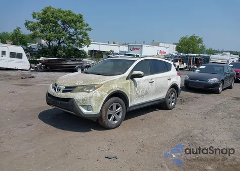 2015 Toyota Rav4 Xle z USA, uszkodzony, nr VIN JTMRFREV6FJ019556